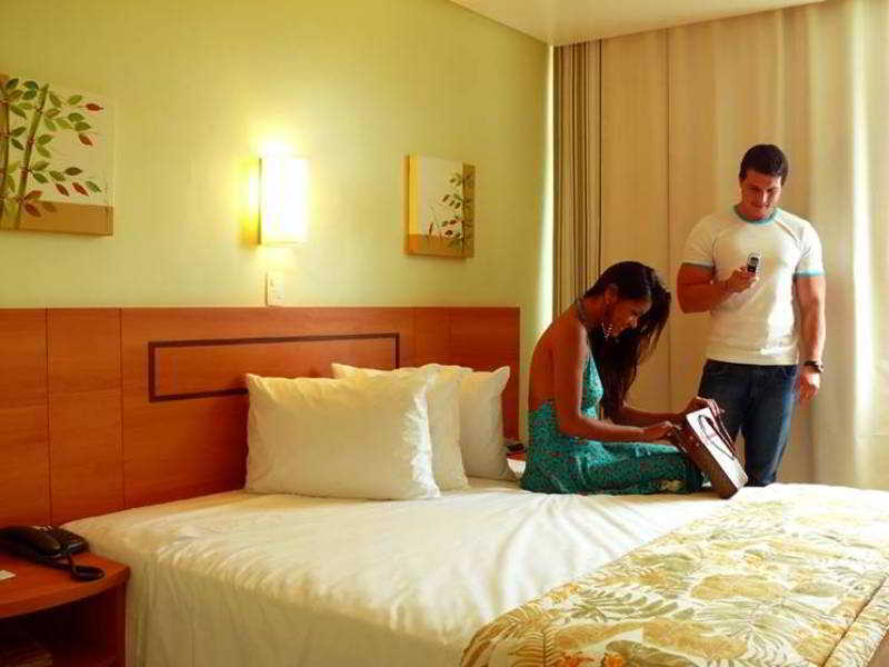 Comfort Hotel Manaus Exterior foto