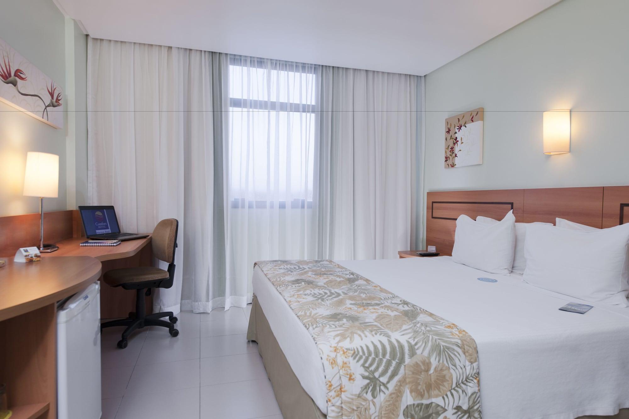Comfort Hotel Manaus Exterior foto