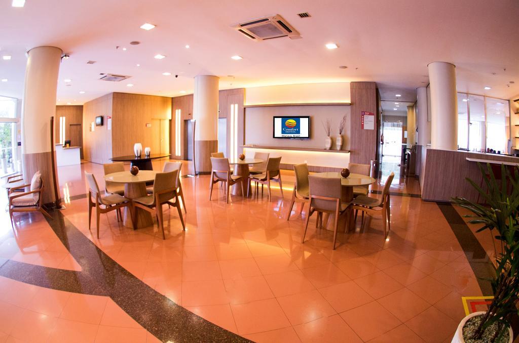 Comfort Hotel Manaus Exterior foto