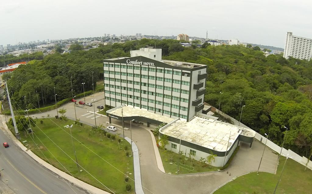 Comfort Hotel Manaus Exterior foto
