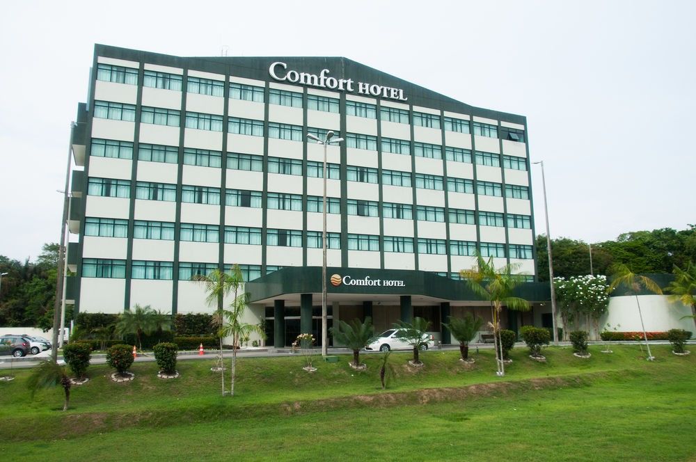 Comfort Hotel Manaus Exterior foto